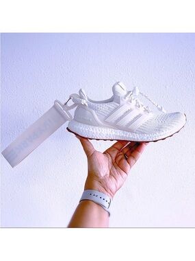 Adidas IVY PARK X Adidas UltraBOOST OG White Ultra Boost Sneakers